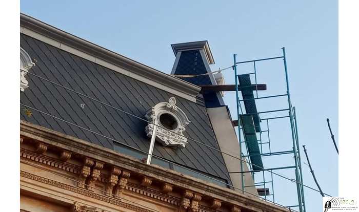 Al Palacio Stoessel.se le esta dando detalles en trabajos del techo