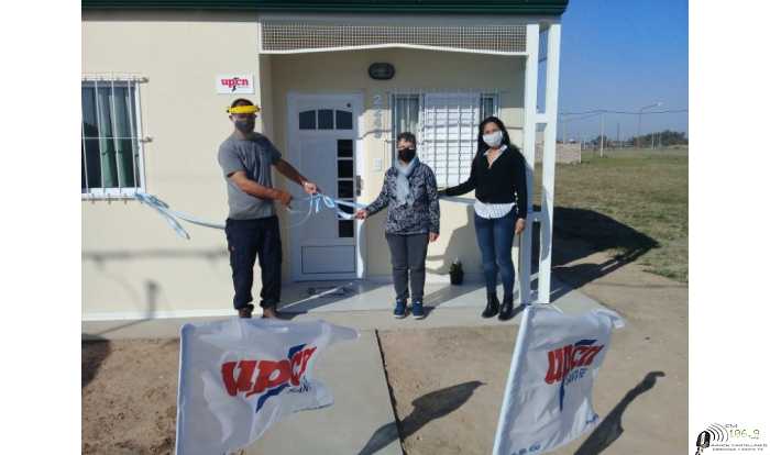 Otro sueño cumplido U.P.C.N Entrega de vivienda en Esperanza