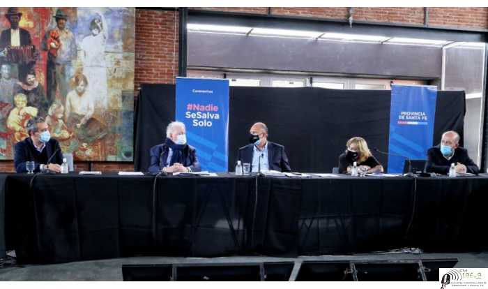 El ministro de Salud de la Nación, Ginés González García,mantuvo este viernes una reunión con el gobernador Omar Perotti,