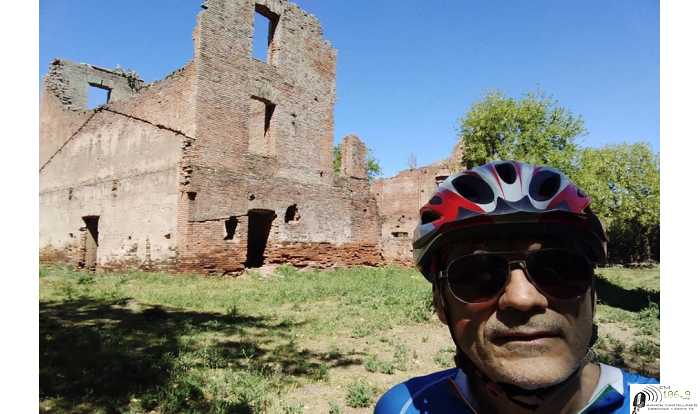 Fabio Lorenzón hace ciclismo pedalea km y recoge historias de la Región  ver 9  fotos