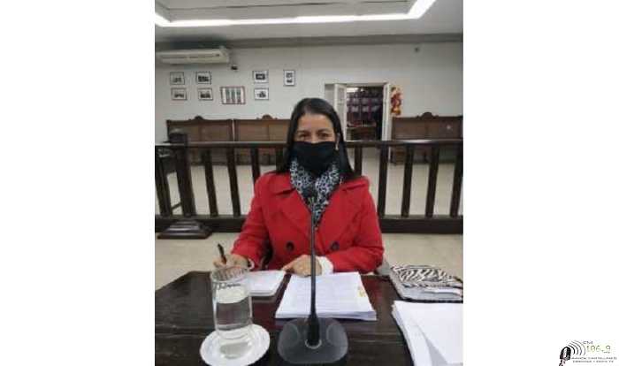 ANDREA MARTÍNEZ: “Trabajar en propuestas que ayuden a paliarel dificil momento que atraviesan algunos sectores  y actividades”