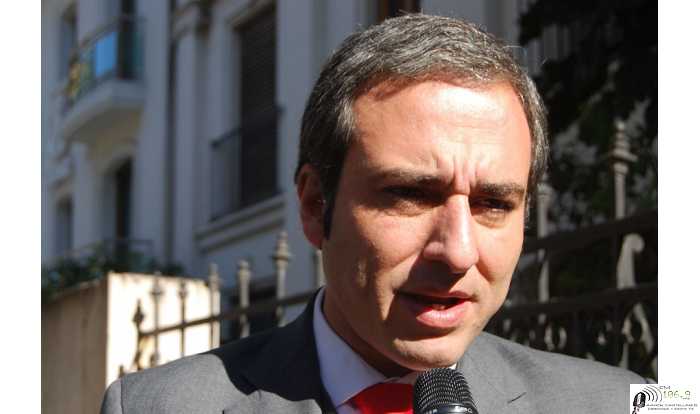 Oscar Martínez: “Estas leyes aprobadas hoy son el comienzo del cierre de la brecha digital y la desigualdad educativa en la provincia”