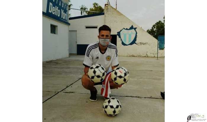 Leonel Bucca vino con regalos al Club San Lorenzo ahora que es jugador de Unión de Sta Fe