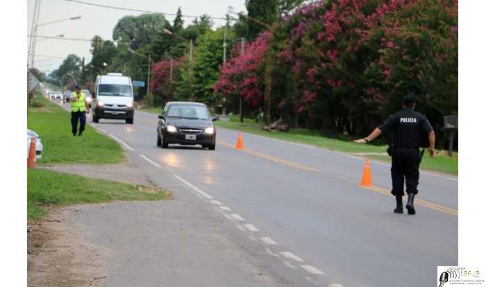 La Dirección de Tránsito de Esperanza informa sobre la prórroga en el vencimiento de licencias de conducir.