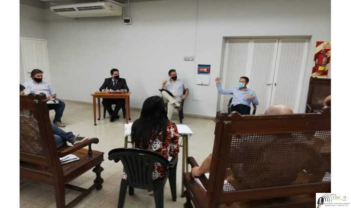 Gómez y Rezzoagli explicaron a los concejales de la ciudad, los beneficios de este presupuesto y tributaria.