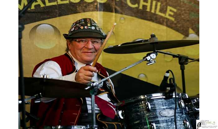 Falleció 27 Diciembre en San Jeronimo Norte  Abel Eberhardt  67  años  Actualmente director y baterista de Zillertal Oschester