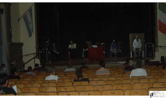 Con muchas ausencias de Renovación Liguista la reunión quedó constituida por la lista oficial aqui los detalles