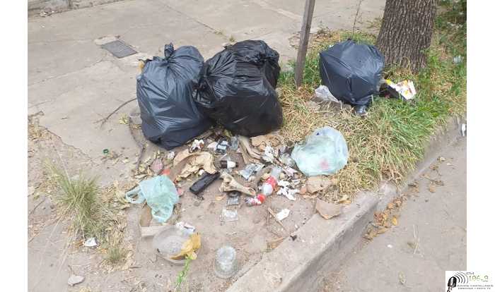 Rivadavia al 1600 solo poner amor a la ciudad