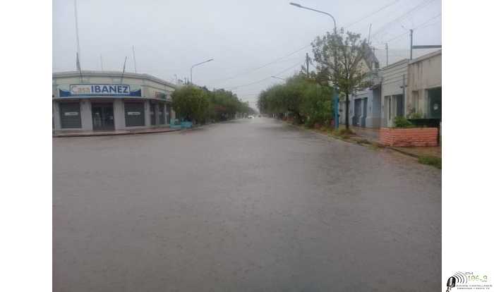 Localidad de San Cristobal  cayeron 105 mm.causó muchos problemas