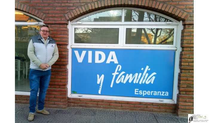 Martín Kemmerer presenta su espacio politico Vida y Familia , ubicado por calle Sarmiento a metros de calle Colón