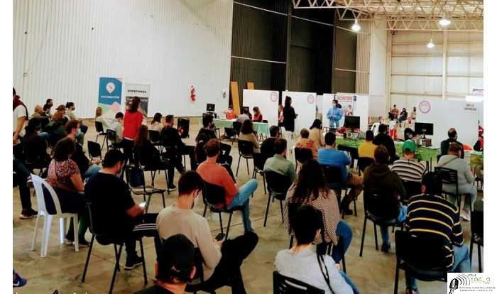 La ciudad ya vacunó a todos los mayores de 18 años con al menos una dosis.