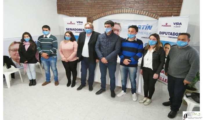  Martin Kemmerer junto a pre-candidato a Senador Nacional Juan Argañaraz presentó su lista