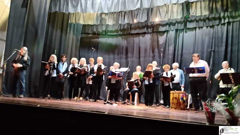 Coro Municipal de Adultos Mayores, en un regreso lleno de emoción.