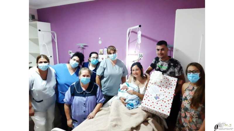 Augusto Valentín Henschel Kiefer es el primer bebé esperancino del año nacido en el Samco