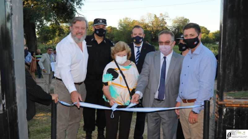 La provincia inauguró un destacamento policial en Esperanza,está ubicado en inmediaciones del barrio La Orilla
