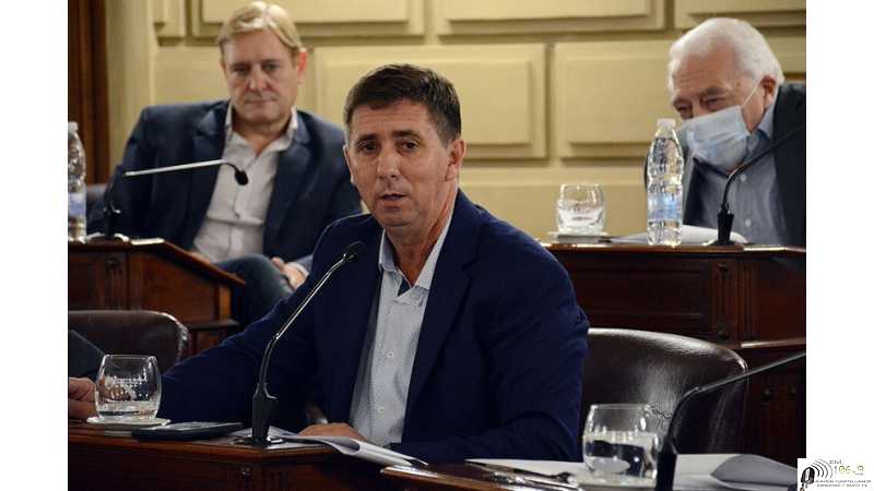 El Senado aprobó el presupuesto provincial y lo promulga Perotti El ministro lo ajustó con cinco senadores