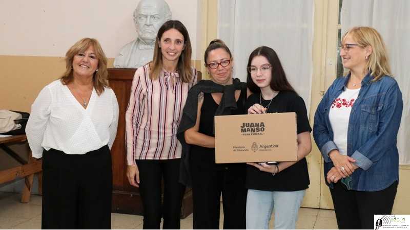  Programa Conectar Igualdad: la provincia entregó 499 computadoras en escuelas de Esperanza y Rafaela