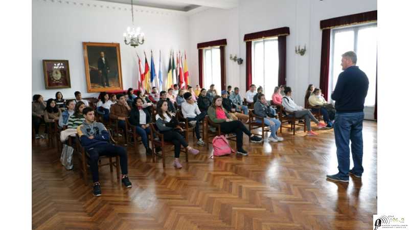 Nuevo lanzamiento del Curso de Introducción al Trabajo para jóvenes.