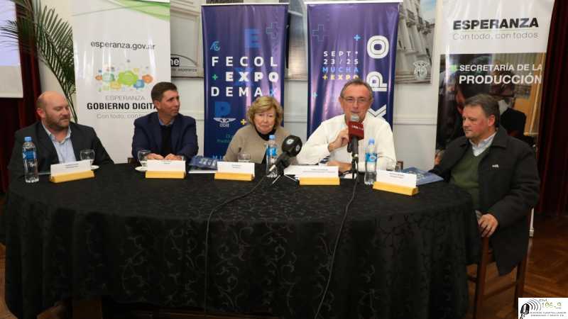 Presentaron las exposiciones Fecol + Expodema en el Municipio de Esperanza ( VER 11 FOTOGRAFIAS)