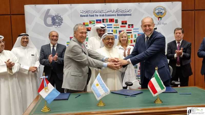  Perotti y Schiaretti firmaron en Kuwait el crédito para iniciar la construcción del Acueducto Biprovincial Santa Fe – Córdoba