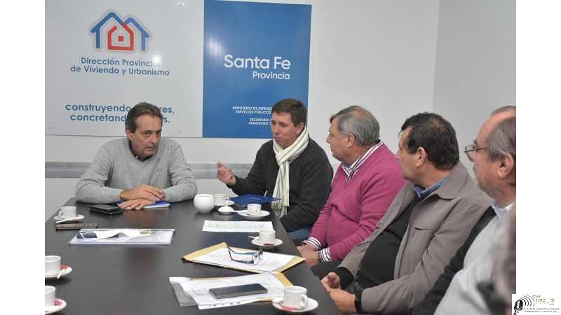Pirola, junto a los jefes de gobiernos locales, propició el avance de múltiples gestiones.