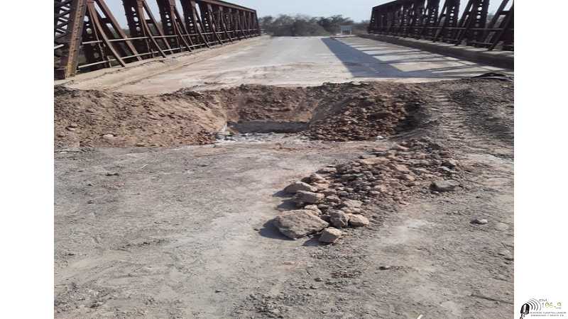 Puente a Cululu se realizan las obras por parte de Vialidad para que se restablezca el circular sobre el mismo