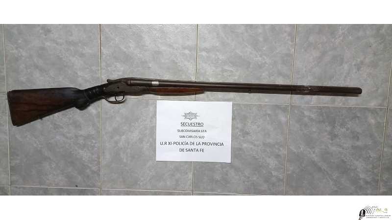 “San Carlos Sud” Una escopeta calibre 16 fue secuestrada por personal de la Subcomisaría Sexta URXI.