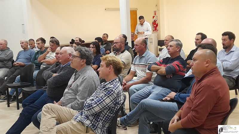 AUT convocó a productores para dialogar sobre pasturas y verdeos de invierno