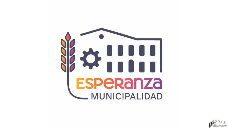 LLegó el hornero a embellecer plaza Francia ver video
