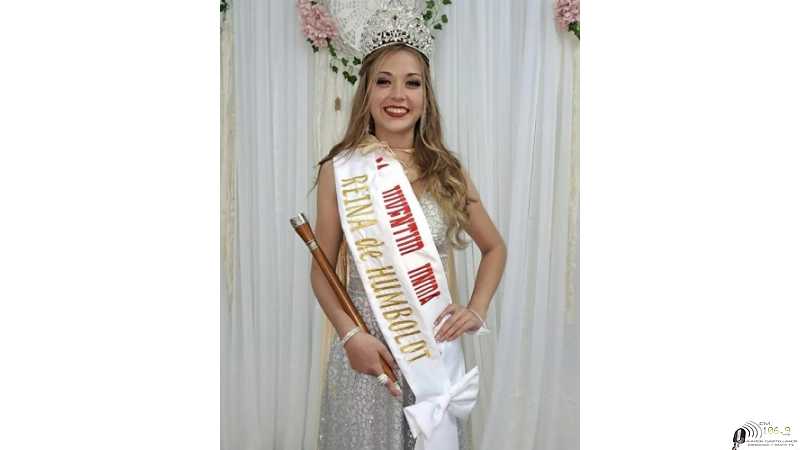 Valentina Rios representante del Club Juv Unida elegida por el jurado Reina de la fiesta de Humboldt 2022