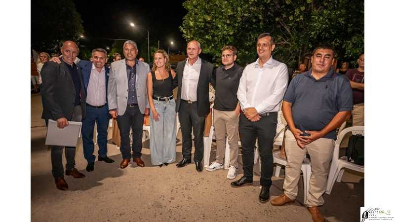 Jimena Senn Participamos de los actos de asunción de las nuevas comisiones comunales de Grütly, San Carlos Norte y Sa Pereira