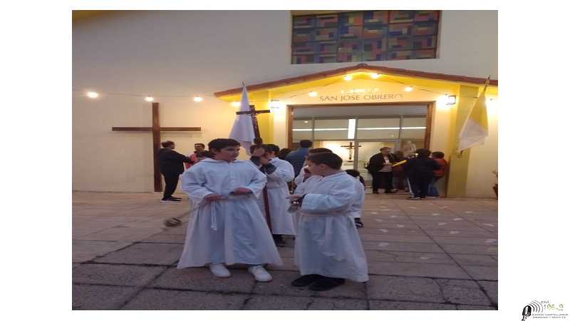 En la fría tarde de este Lunes la Capilla San José Obrero festejó a su santo Patrono. (VER MAS FOTOS)