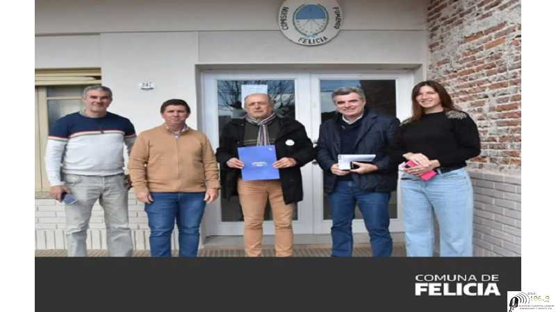 Plan incluir se hace realidad en Felicia , recibiendo para solventar los gastos de las nuevas tareas de pavimentación