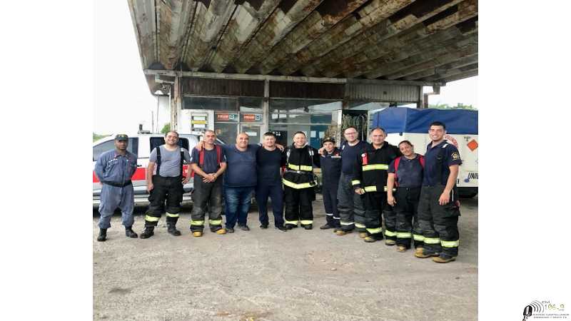 Una fuga de amoníaco en un frigorífico situado en la Ruta Nacional N°11 se desplazo Bomberos de Esperanza