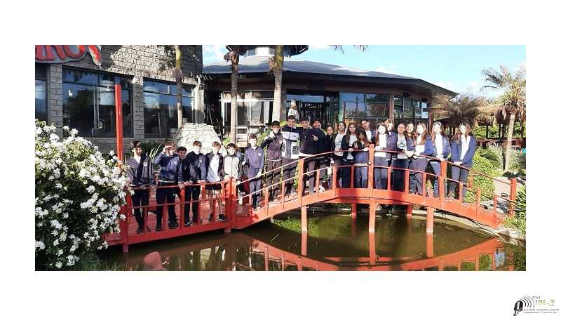 Colegio del Huerto :Les mostramos un poquito del primer día del viaje de 7' a Buenos Aires- La Plata( 39 fotos)