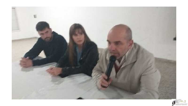 Franconi reunio a justicialistas para mostrar plan de trabajo realizado para que se les anuncien a los vecinos