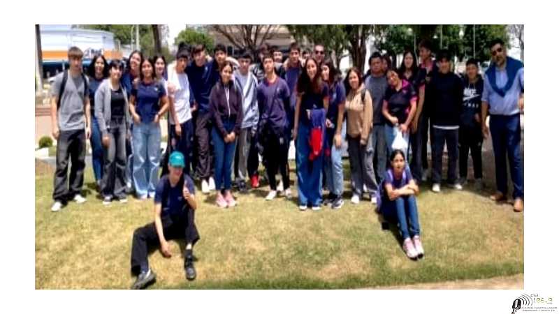 Eeso secundaria La Orilla (ver 6 fotos )