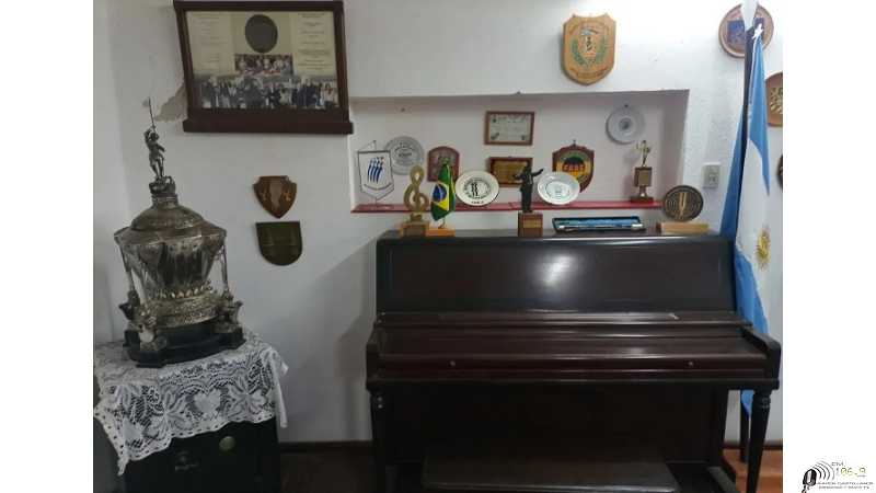Sala de ensayo con muchos recuerdos y mucha historia de la Sociedad de Canto Manner, Gesangverein  (VER 7 FOTOS)