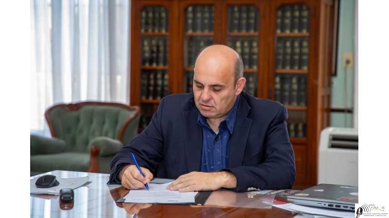 Seguridad el Intendente firmo una nueva denuncia por narcomenudeo firmo una nueva denuncia pornarcomenudeo y trafico de estuperfacientes 