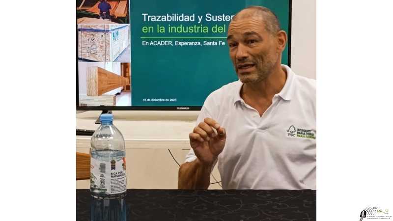 ACADER, en el marco del convenio de colaboración realizado con la UCSF, recibimos la grata presencia del Dr Esteban Carabelli, Director Ejecutivo de FSC Argentina