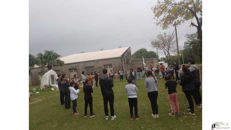 Hermoso sábado compartido con los Misioneros. en Capilla San Lino ( ver 12 fotos)