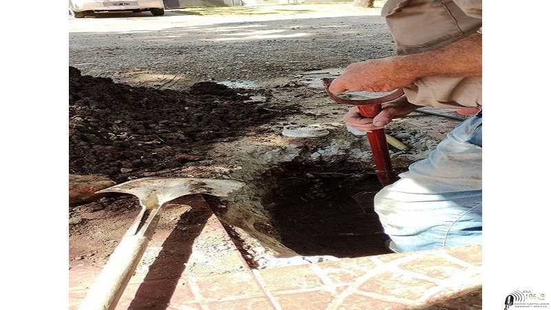Comienzan los vecinos a instalar las cloacas en Barrio Oeste, una buena noticia Esperanza