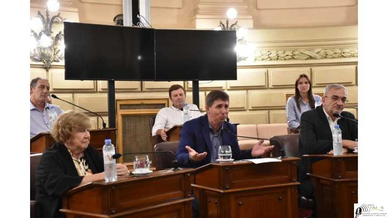 Trabajo conjunto para fortalecer la producción y el desarrollo de la región ( ver 3 fotos)