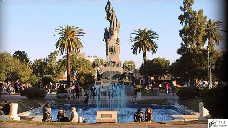 Ver VIDEO de lo que se vivio el 9 de Julio en Plaza San Martín de Esperanza