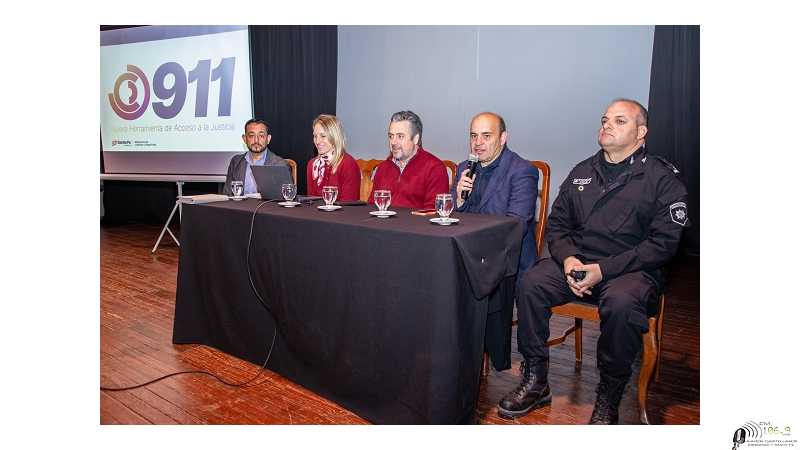 Seguridad: presentaron en Esperanza una nueva herramienta del 911