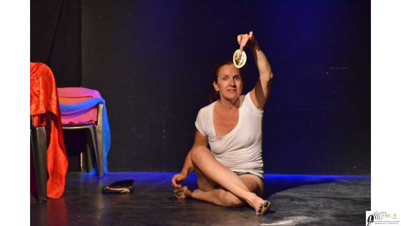 La Fundación Ramseyer Dayer tiene el agrado de invitarlos a disfrutar de una interesante propuesta teatral.