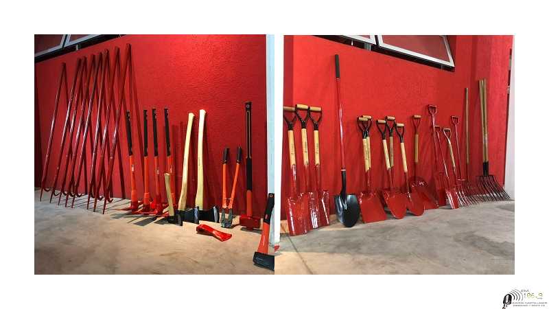 Empresa Biassoni Herramientas realizó donación al cuartel de Bomberos de Esperanza