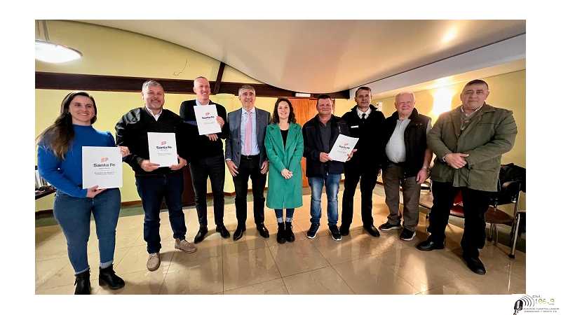 Plan Incluir: La provincia firmó convenios por más de 150 millones para obras en localidades de Las Colonias