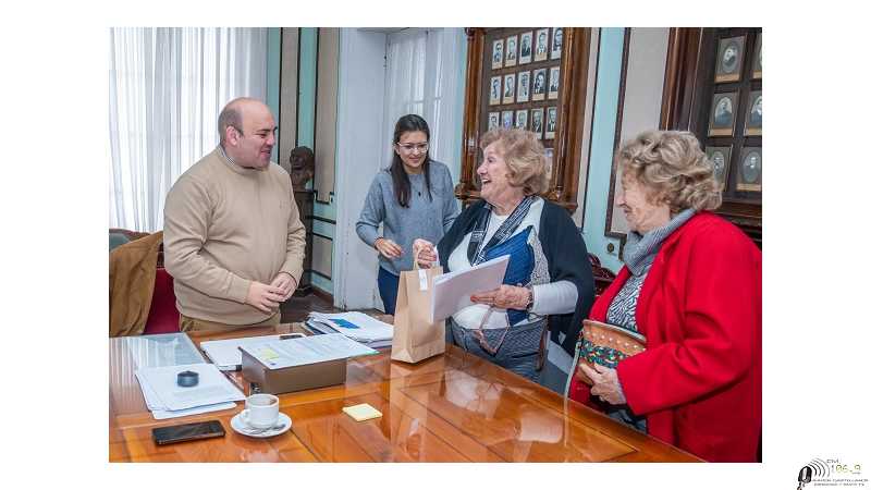 La Municipalidad de Esperanza reconoció a Angelita Teresa Hessel como “Personalidad Distinguida” de la ciudad