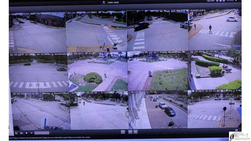 Ver video del control de patentes de automóviles por el centro de monitoreo